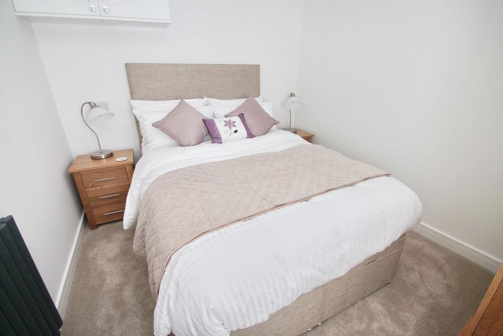 Courtside Apartment Southsea Портсмът Екстериор снимка